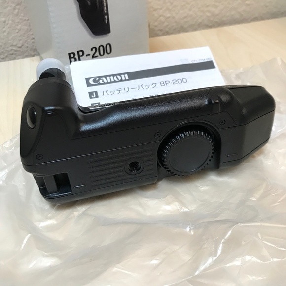 Canon BP-200 Battery pack for Canon Camera Photography Accessory NIB NWT - Picture 8 of 9